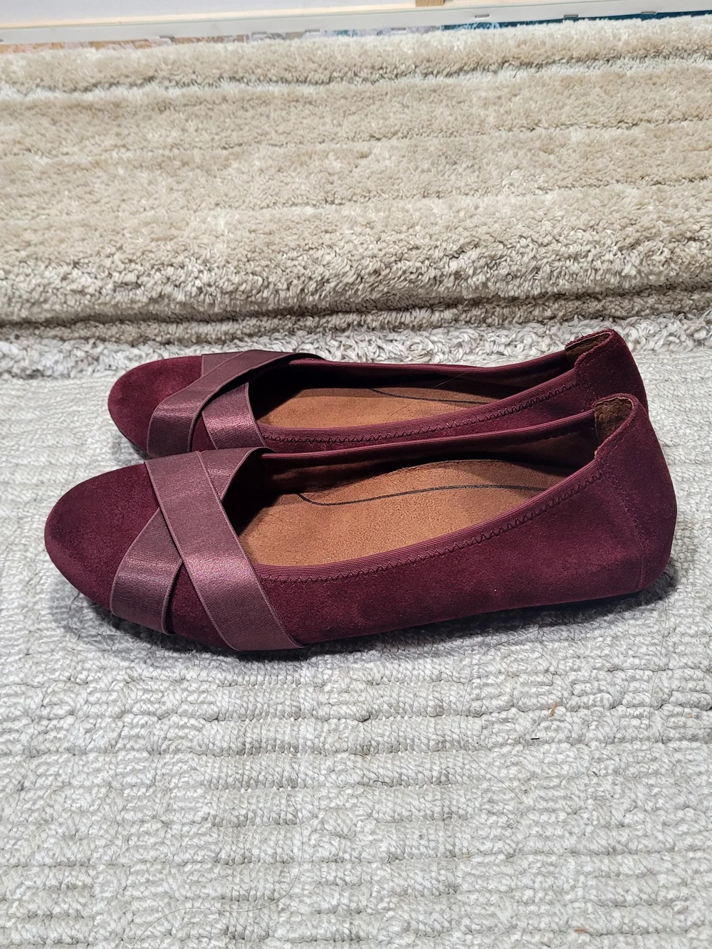 New Vionic Women's Spark Maria Ballet Flat Supportive Suede Shoes Size 9